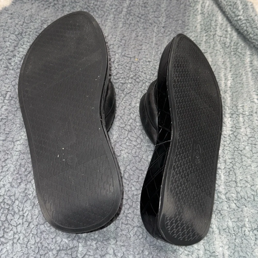 Womens Circus by Sam Edelman black sandals, flip flops, sz 9